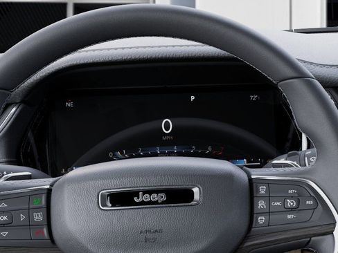 New 2026 Jeep Grand Cherokee Limited image 17