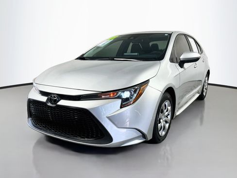 Used 2021 Toyota Corolla LE FWD image 10