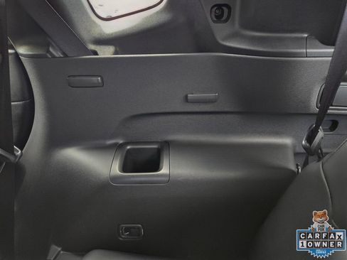 Used 2025 Mitsubishi Outlander SE FWD image 46