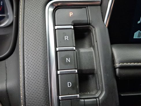 Used 2023 Chevrolet Tahoe Premier AWD/4WD image 18