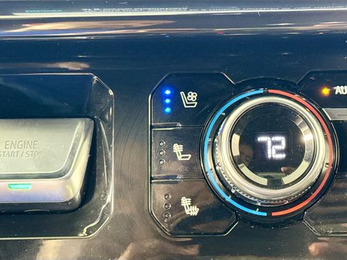 Used 2022 GMC Sierra 1500 AT4 w/ AT4 Premium Package image 26