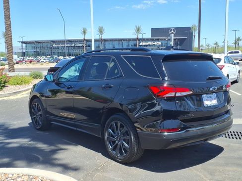 Used 2022 Chevrolet Equinox RS w/ RS Leather Package FWD image 6
