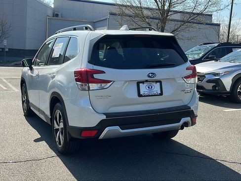 Used 2020 Subaru Forester Touring AWD/4WD image 7