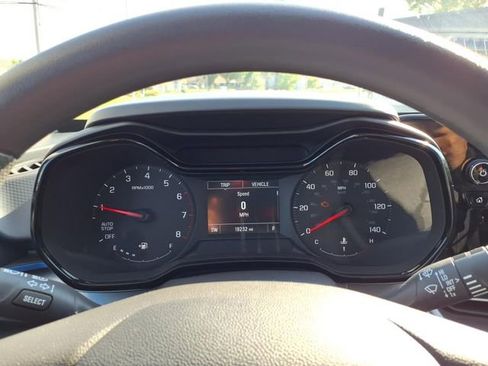 Used 2024 Chevrolet Trax LS w/ LS Convenience Package image 8