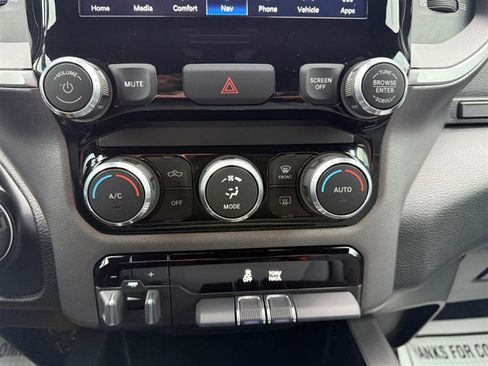 Used 2022 RAM 1500 Big Horn RWD image 22