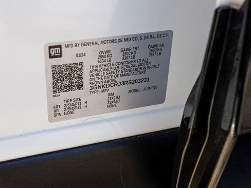 Used 2024 Chevrolet Blazer EV RS image 16