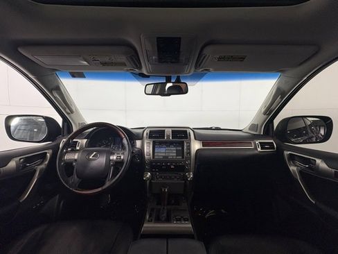 Used 2011 Lexus GX 460 image 20