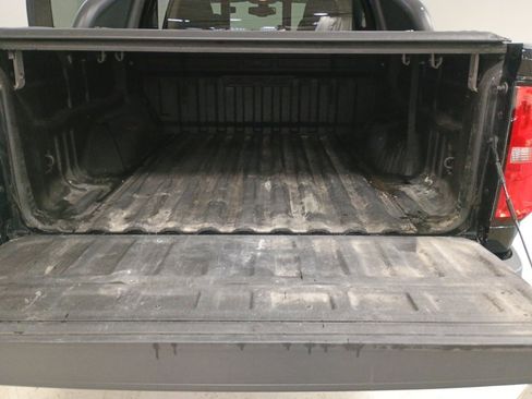 Used 2019 Chevrolet Colorado ZR2 w/ ZR2 Midnight Special Edition image 28