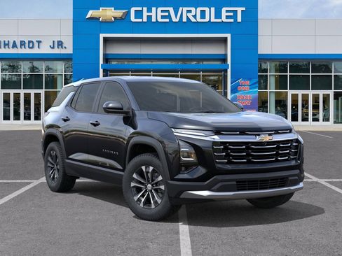 New 2026 Chevrolet Equinox LT w/ Convenience Package II FWD image 9