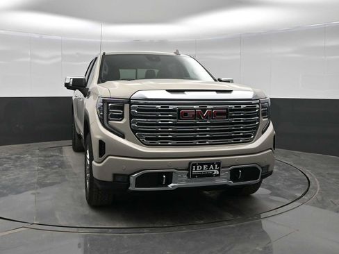 New 2026 GMC Sierra 1500 Denali w/ Technology Package image 2