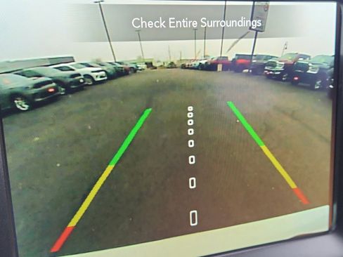 Used 2023 Jeep Renegade Trailhawk image 20