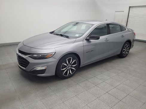 Used 2023 Chevrolet Malibu RS FWD image 2