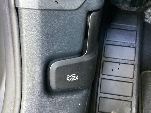 New 2025 Ford Escape ST-Line w/ Equipment Group 301A image 60