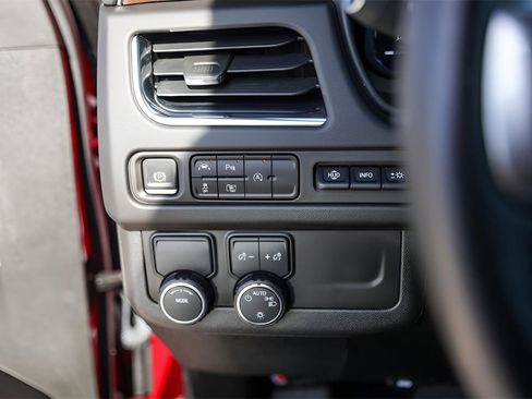 Used 2023 Chevrolet Tahoe Premier image 30