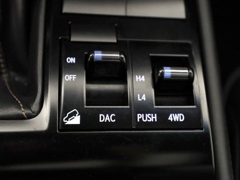 Used 2021 Lexus GX 460 Premium image 26