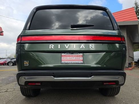 Used 2024 Rivian R1S Adventure AWD/4WD image 22