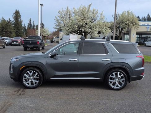 Used 2021 Hyundai Palisade SEL w/ Premium Package image 2