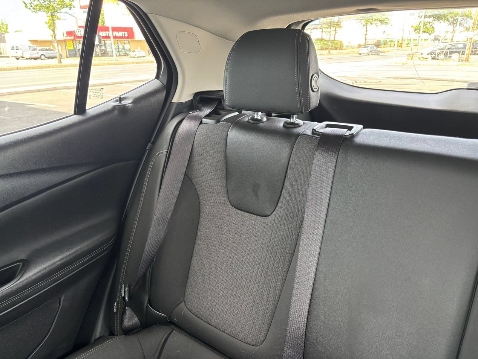 Used 2026 Buick Encore GX Preferred FWD image 35