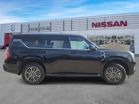 New 2026 Nissan Armada Platinum image 5
