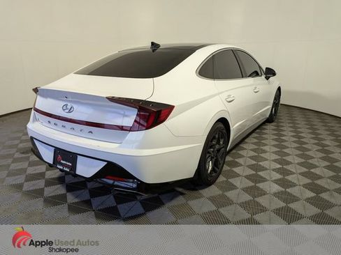 Used 2023 Hyundai Sonata SEL w/ Convenience Package FWD image 5
