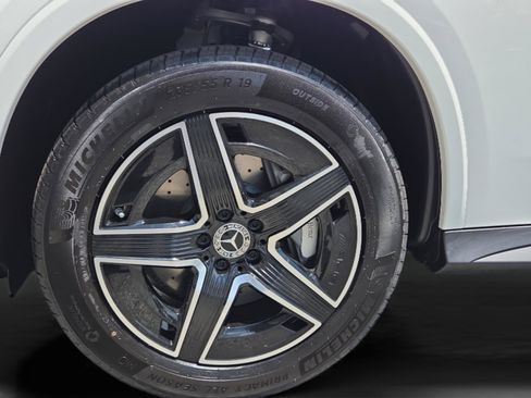 New 2026 Mercedes-Benz GLC 300 image 40