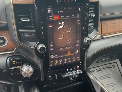 Used 2019 RAM 1500 Limited AWD/4WD image 29