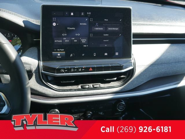 Used 2024 Jeep Compass Latitude AWD/4WD image 52