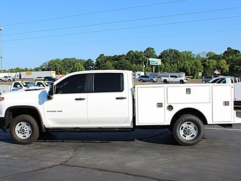 Used 2024 Chevrolet Silverado 2500 W/T w/ WT Fleet Convenience Package AWD/4WD image 6