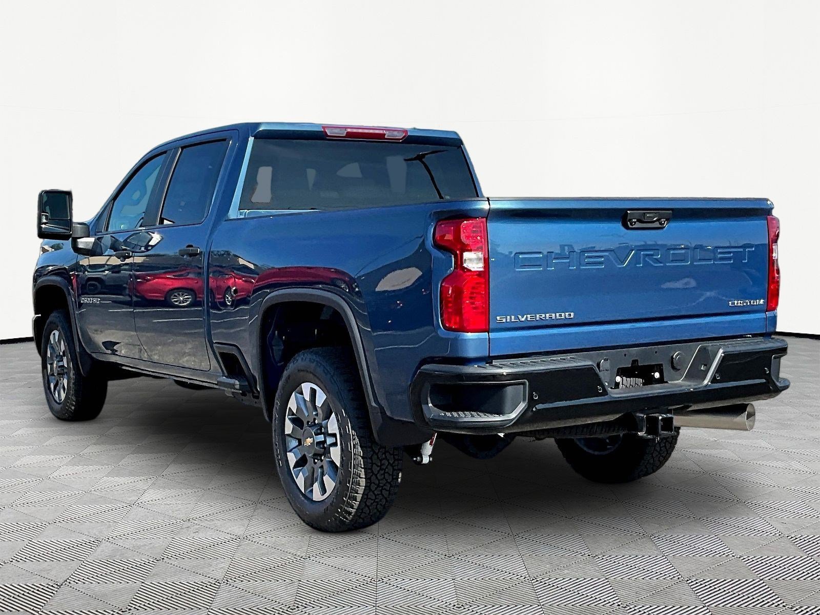 New 2026 Chevrolet Silverado 2500 Custom w/ Custom Value Package AWD/4WD image 4