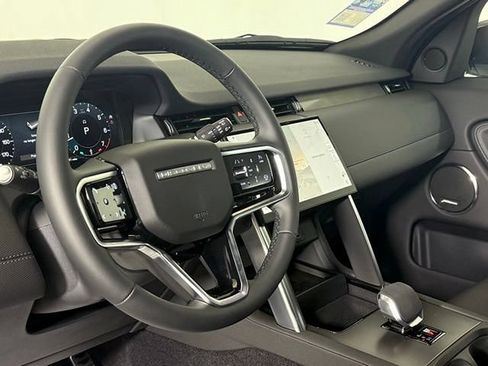 Certified 2025 Land Rover Discovery Sport Dynamic SE AWD/4WD image 43