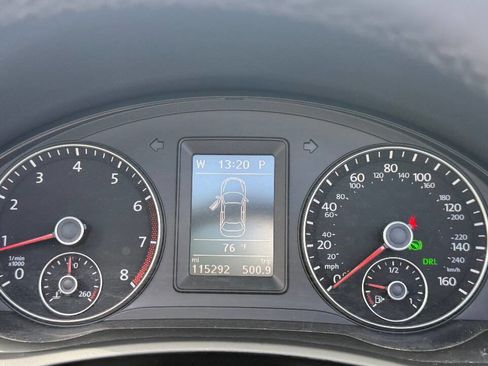Used 2013 Volkswagen Eos Komfort FWD image 56