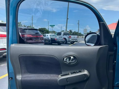 Used 2014 Nissan Cube 1.8 SL w/ SL Preferred Package FWD image 25