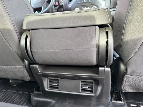 Used 2026 GMC Sierra 1500 Pro w/ Pro Value Package image 19