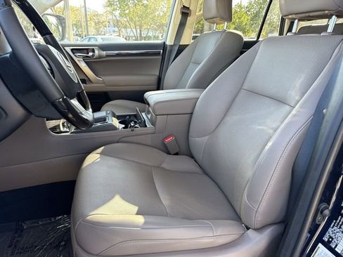 Certified 2023 Lexus GX 460 Premium image 11