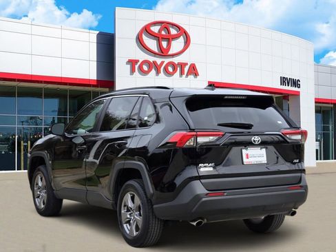 Used 2024 Toyota RAV4 XLE image 3