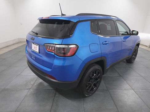 New 2026 Jeep Compass Latitude image 5