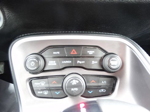 Used 2021 Dodge Challenger R/T Scat Pack w/ Shaker Package image 17