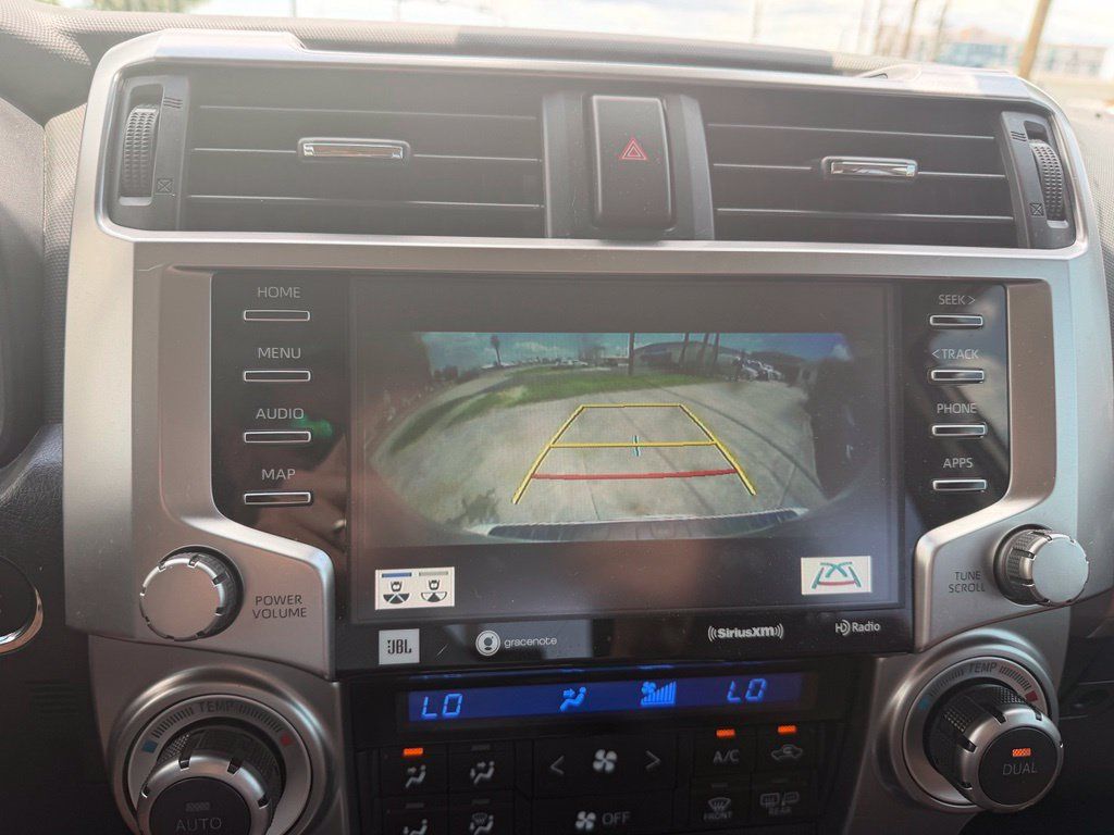 Used 2022 Toyota 4Runner Limited AWD/4WD image 27
