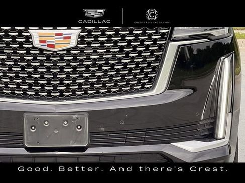 Used 2024 Cadillac Escalade Luxury AWD/4WD image 8