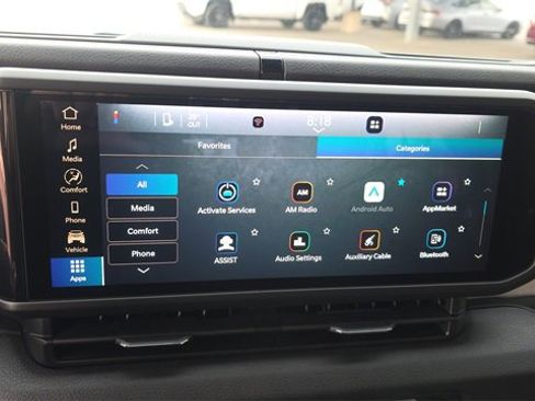 Used 2024 Jeep Gladiator Sport image 19