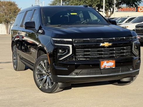 New 2026 Chevrolet Suburban High Country image 2