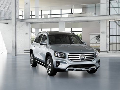 New 2026 Mercedes-Benz GLB 250 image 4