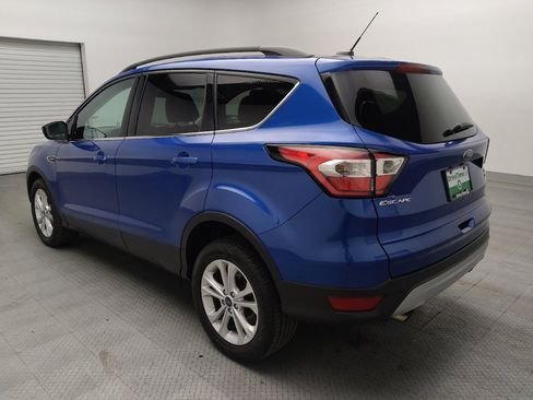 Used 2017 Ford Escape SE w/ SE Leather Comfort Package AWD/4WD image 5