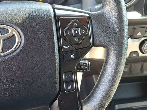 Used 2022 Toyota Tacoma SR image 20