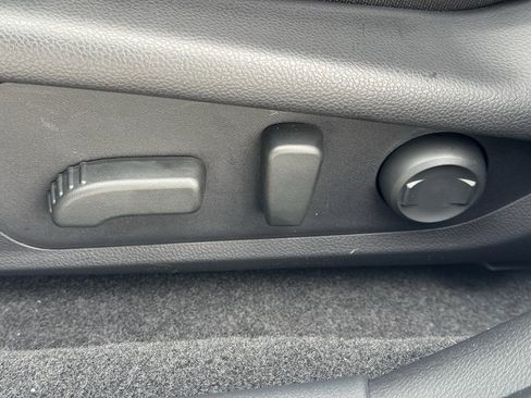 New 2026 Subaru Crosstrek 2.5i Limited w/ Popular Package #3A image 13