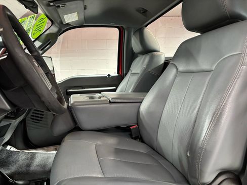 Used 2016 Ford F250 XL w/ Snow Plow Prep Package image 17