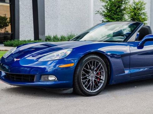 Used 2006 Chevrolet Corvette Convertible RWD image 59
