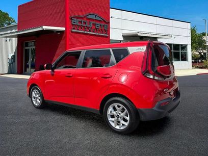 Used 2022 Kia Soul LX w/ Technology Package