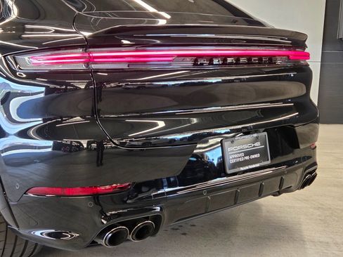 Certified 2025 Porsche Cayenne GTS image 8