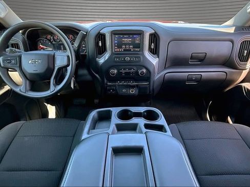 Used 2020 Chevrolet Silverado 1500 Custom Trail Boss w/ Custom Convenience Package AWD/4WD image 8